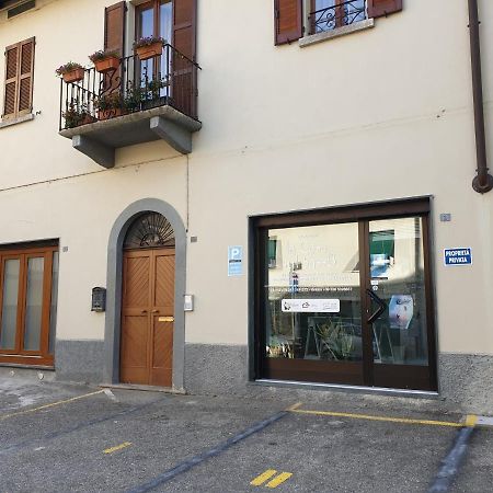 La Casa Sul Sasso In Town Serviced Accommodations Dervio Buitenkant foto