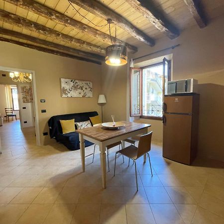 La Casa Sul Sasso In Town Serviced Accommodations Dervio Buitenkant foto