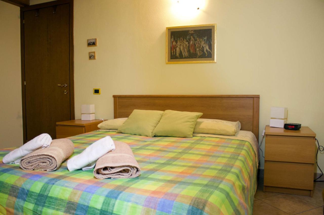 La Casa Sul Sasso In Town Serviced Accommodations Dervio Buitenkant foto