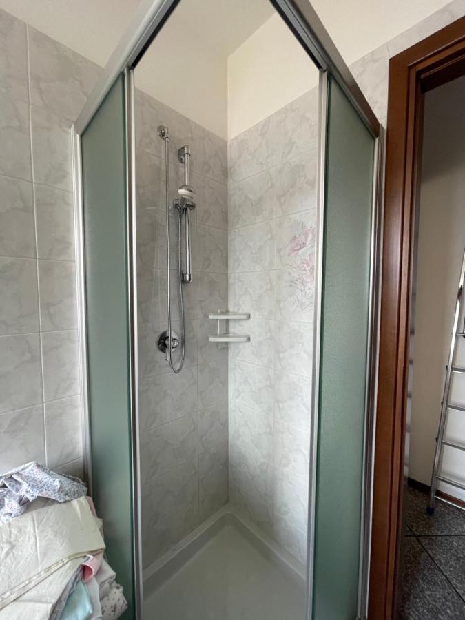 La Casa Sul Sasso In Town Serviced Accommodations Dervio Buitenkant foto