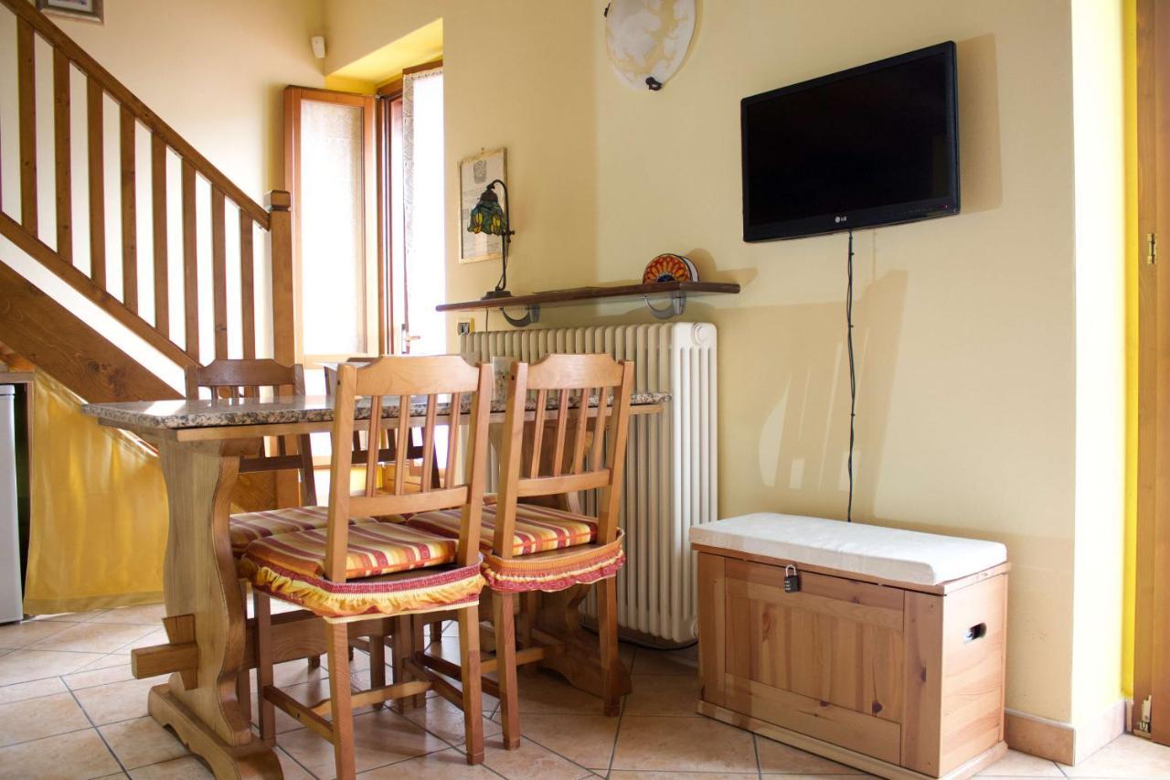 La Casa Sul Sasso In Town Serviced Accommodations Dervio Buitenkant foto