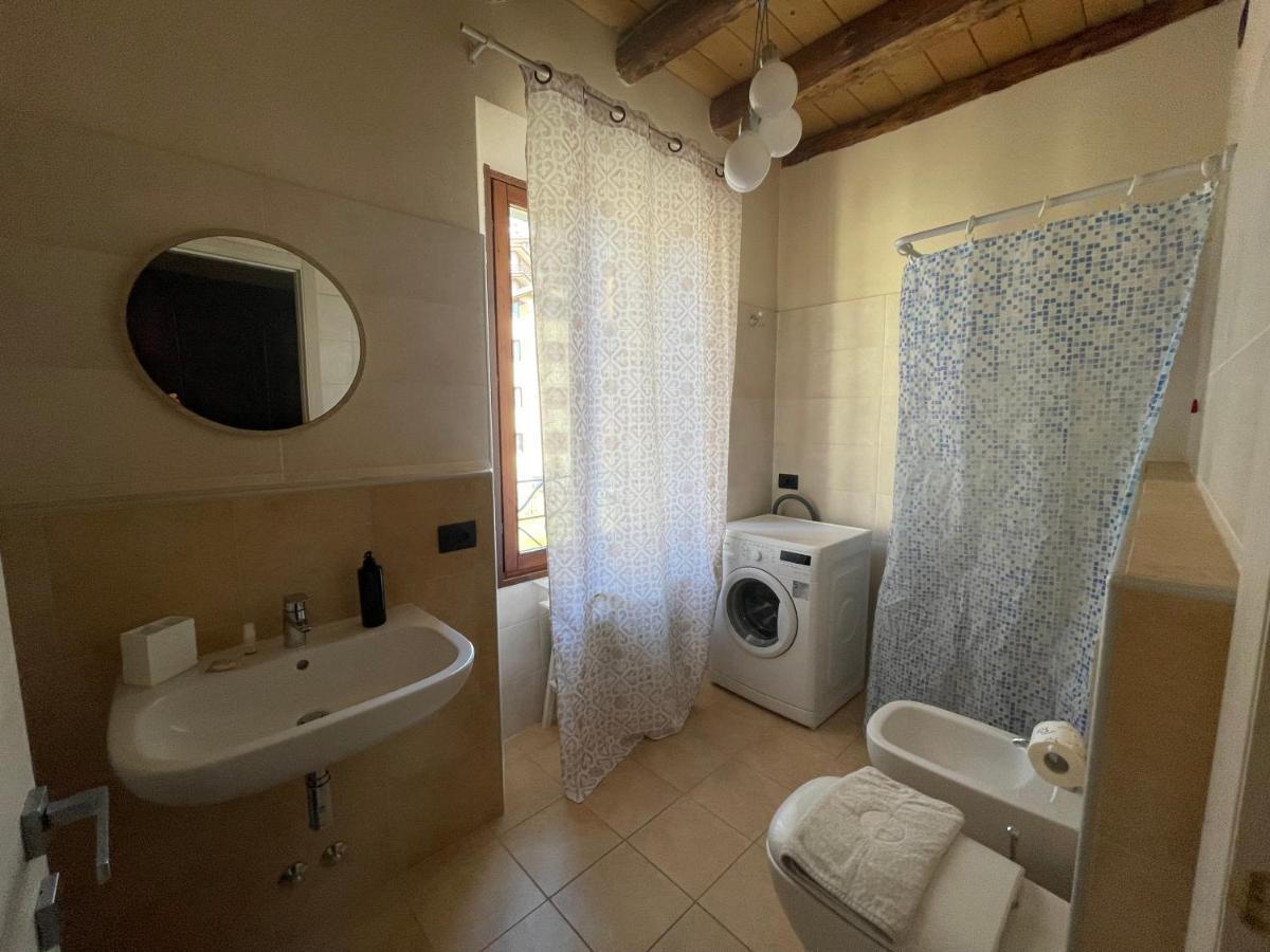 La Casa Sul Sasso In Town Serviced Accommodations Dervio Buitenkant foto